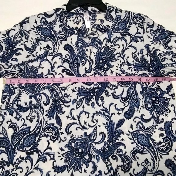 Tunic - Picture 3 of 5